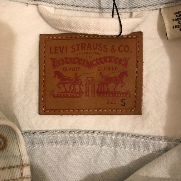 NWT Levi's | color blocking denim jacket | Small - Picture 3 of 6